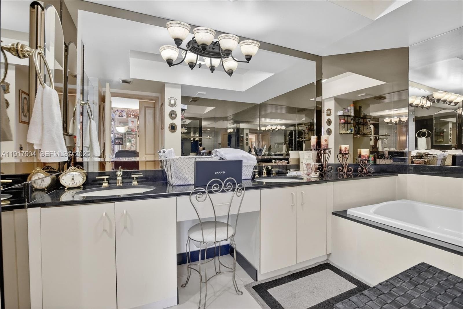 1000 Island Blvd # 602, Aventura FL 33160 — 31