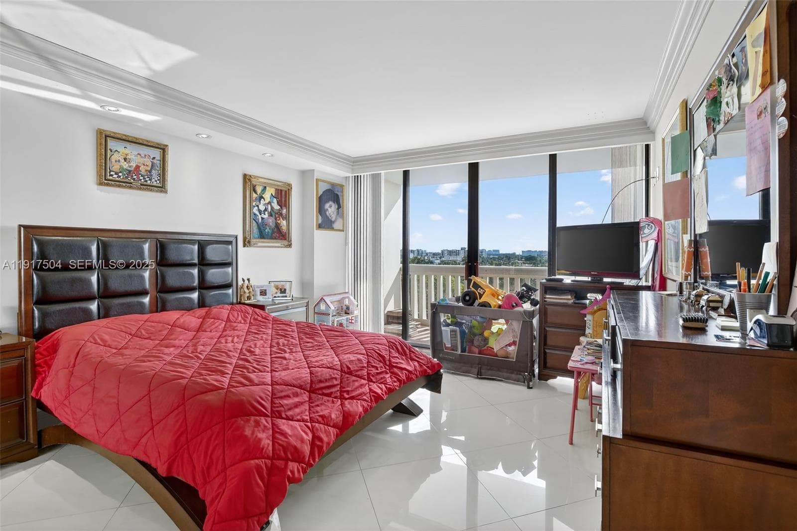 1000 Island Blvd # 602, Aventura FL 33160 — 39