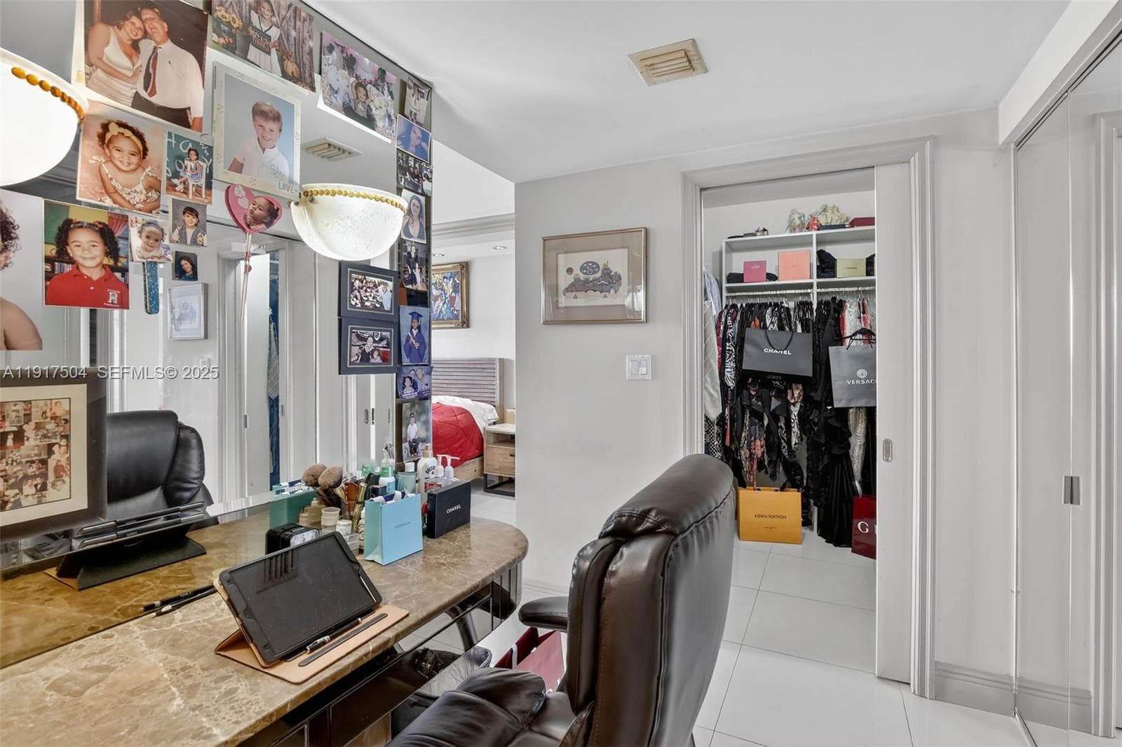 1000 Island Blvd # 602, Aventura FL 33160 — 29