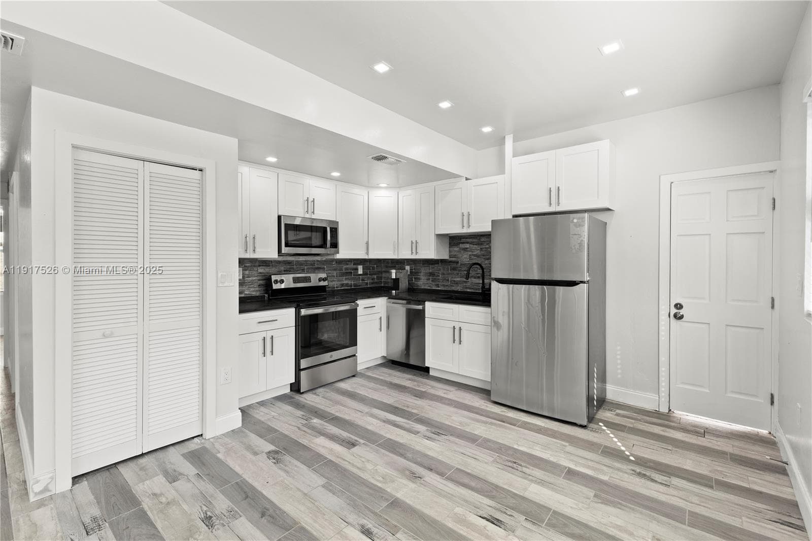 305 NW 58th St, Miami FL 33127 — 15