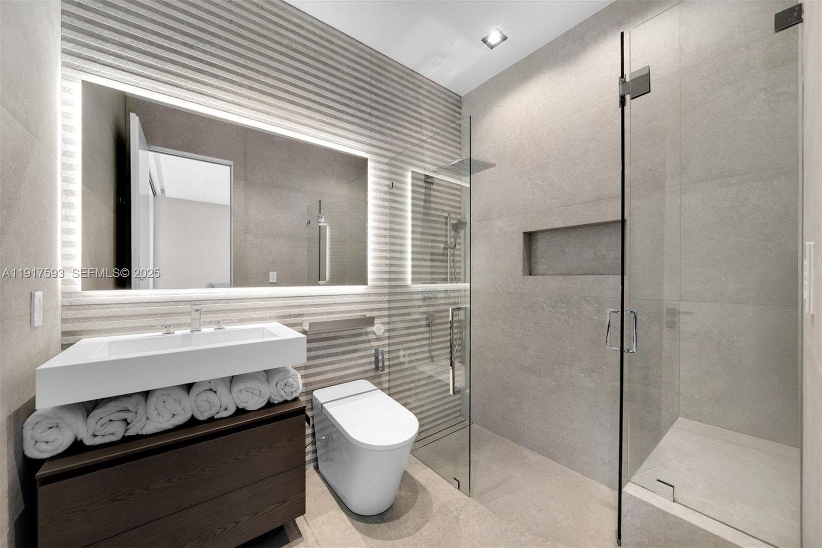 342 S Parkway, Golden Beach FL 33160 — 22