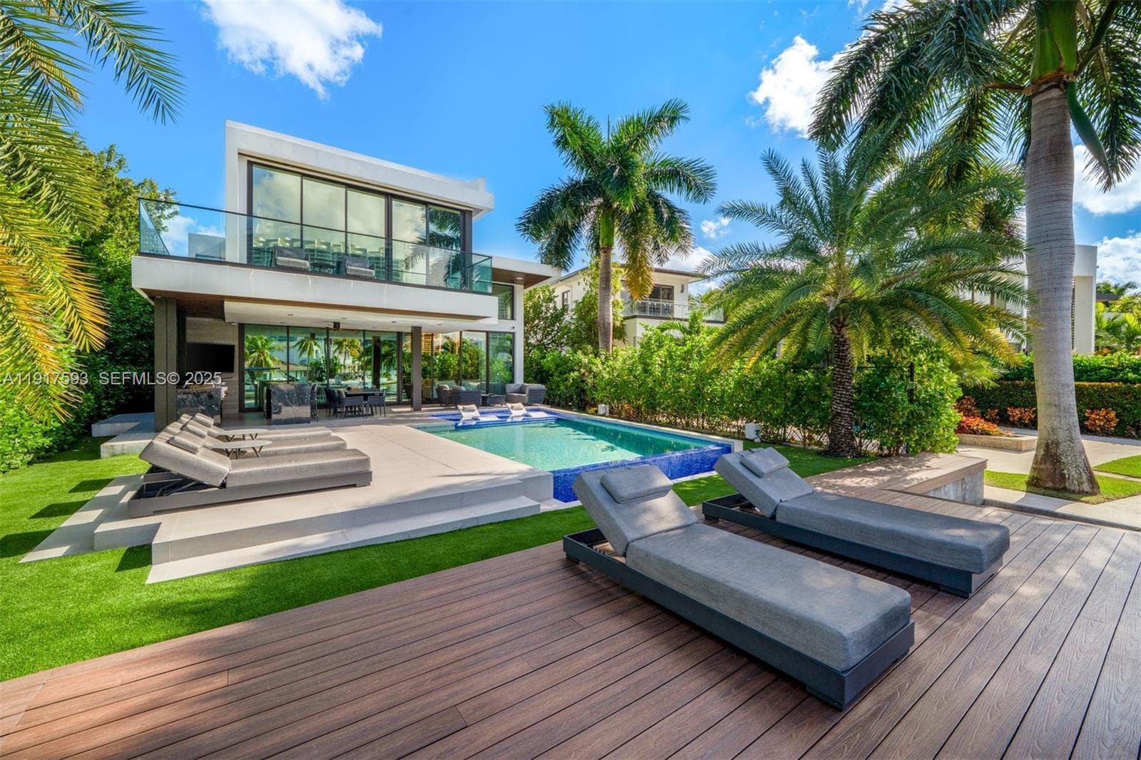 342 S Parkway, Golden Beach FL 33160 — 44