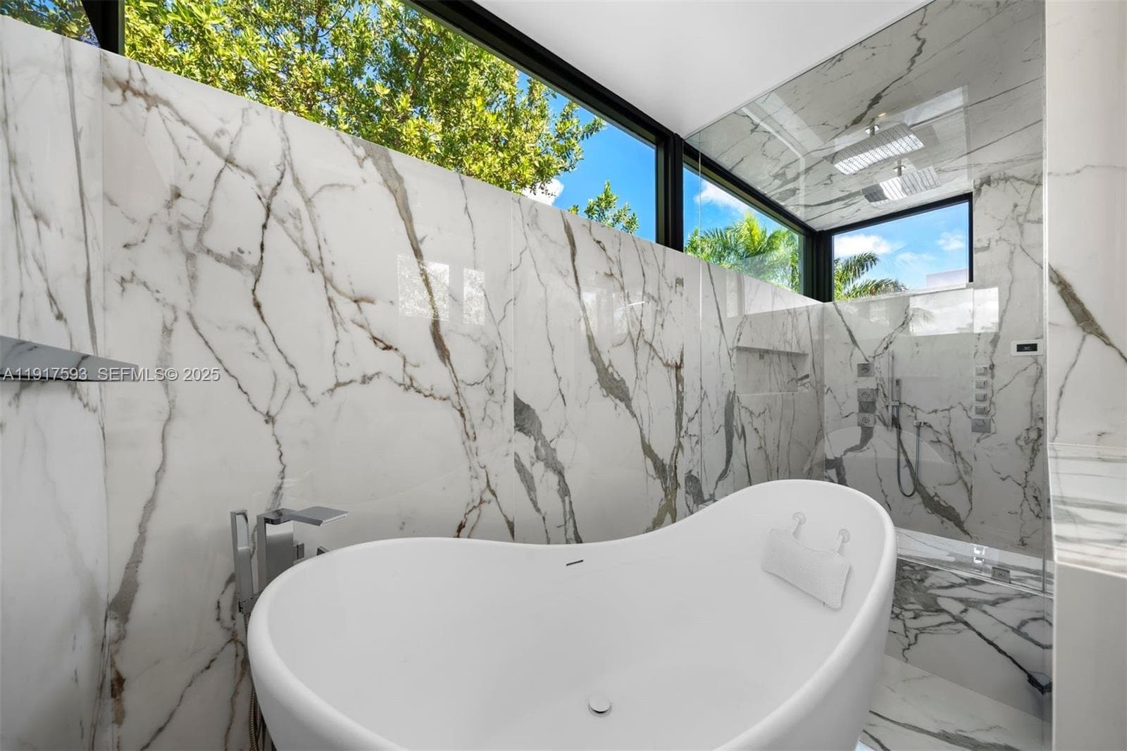 342 S Parkway, Golden Beach FL 33160 — 31