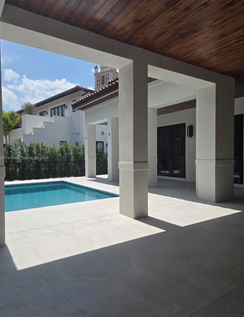 1221 Anastasia Ave, Coral Gables FL 33134 — 25