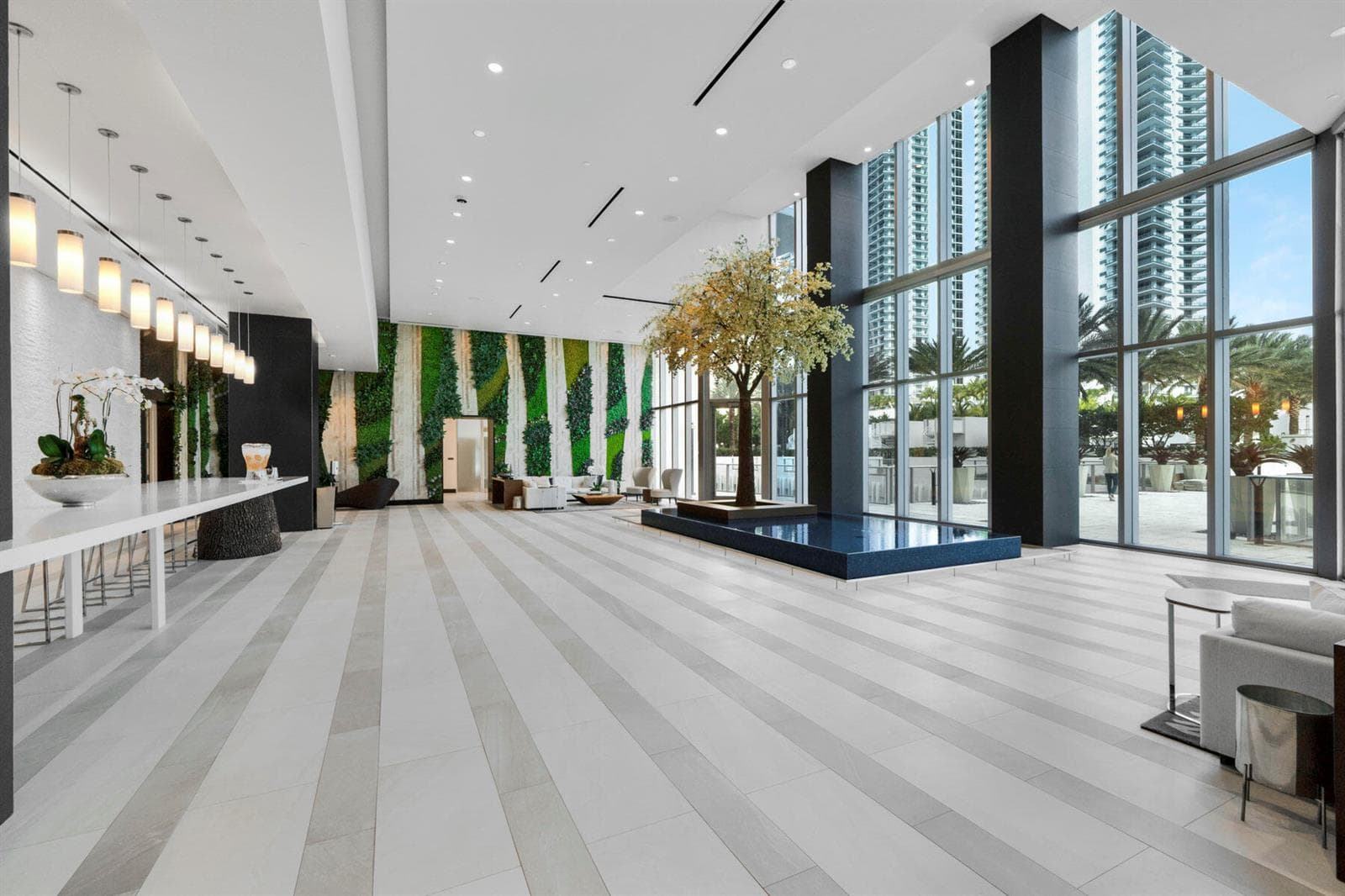 851 NE 1st Avenue # 2410, Miami FL 33132 — 26