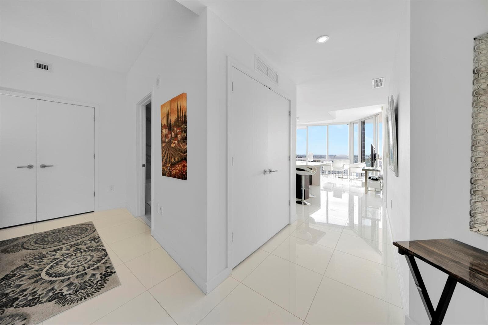 851 NE 1st Avenue # 2410, Miami FL 33132 — 8
