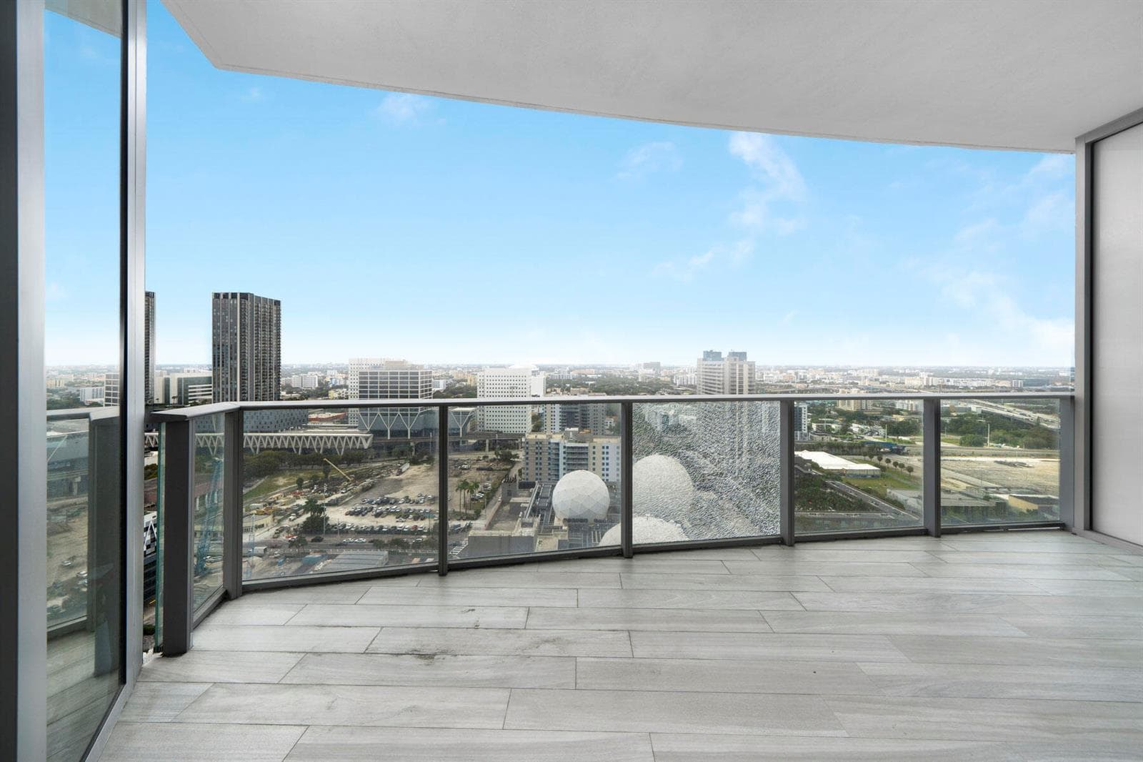 851 NE 1st Avenue # 2410, Miami FL 33132 — 21
