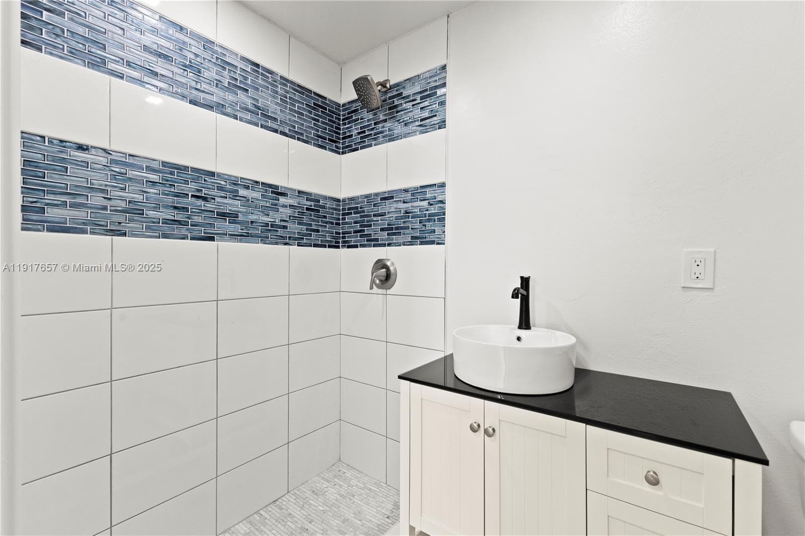 305 NW 58th St, Miami FL 33127 — 20