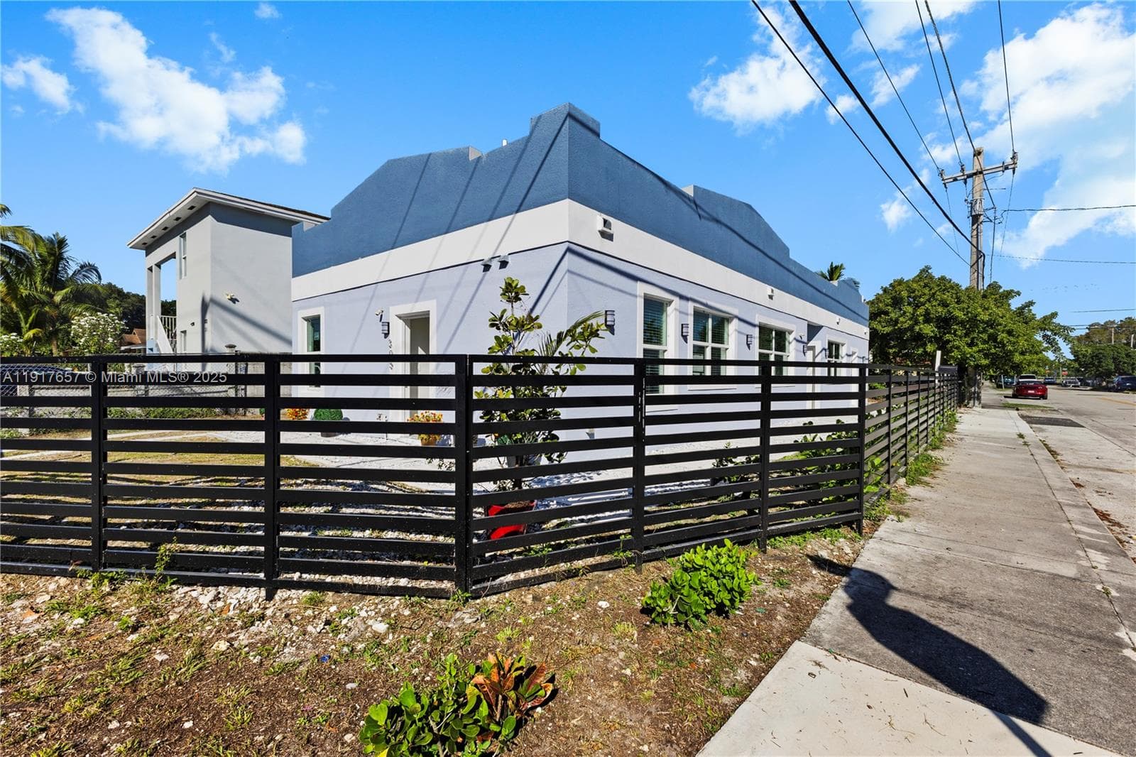 305 NW 58th St, Miami FL 33127 — 35