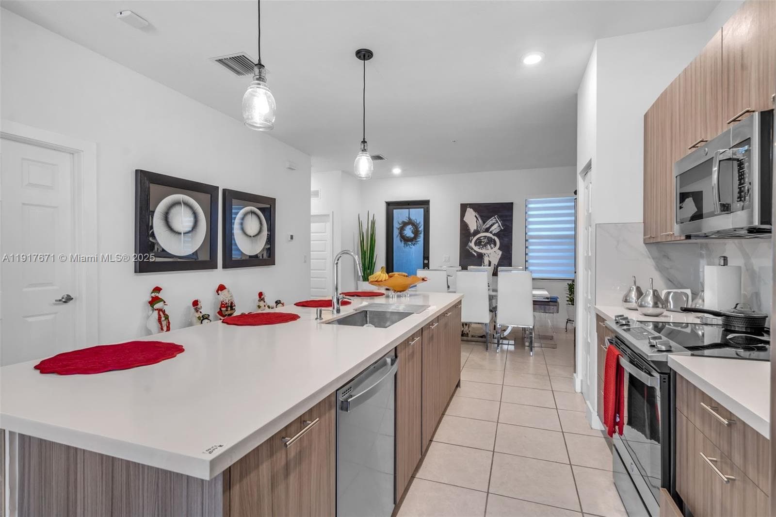 7915 NW 104th Ave # 24, Doral FL 33178 — 16