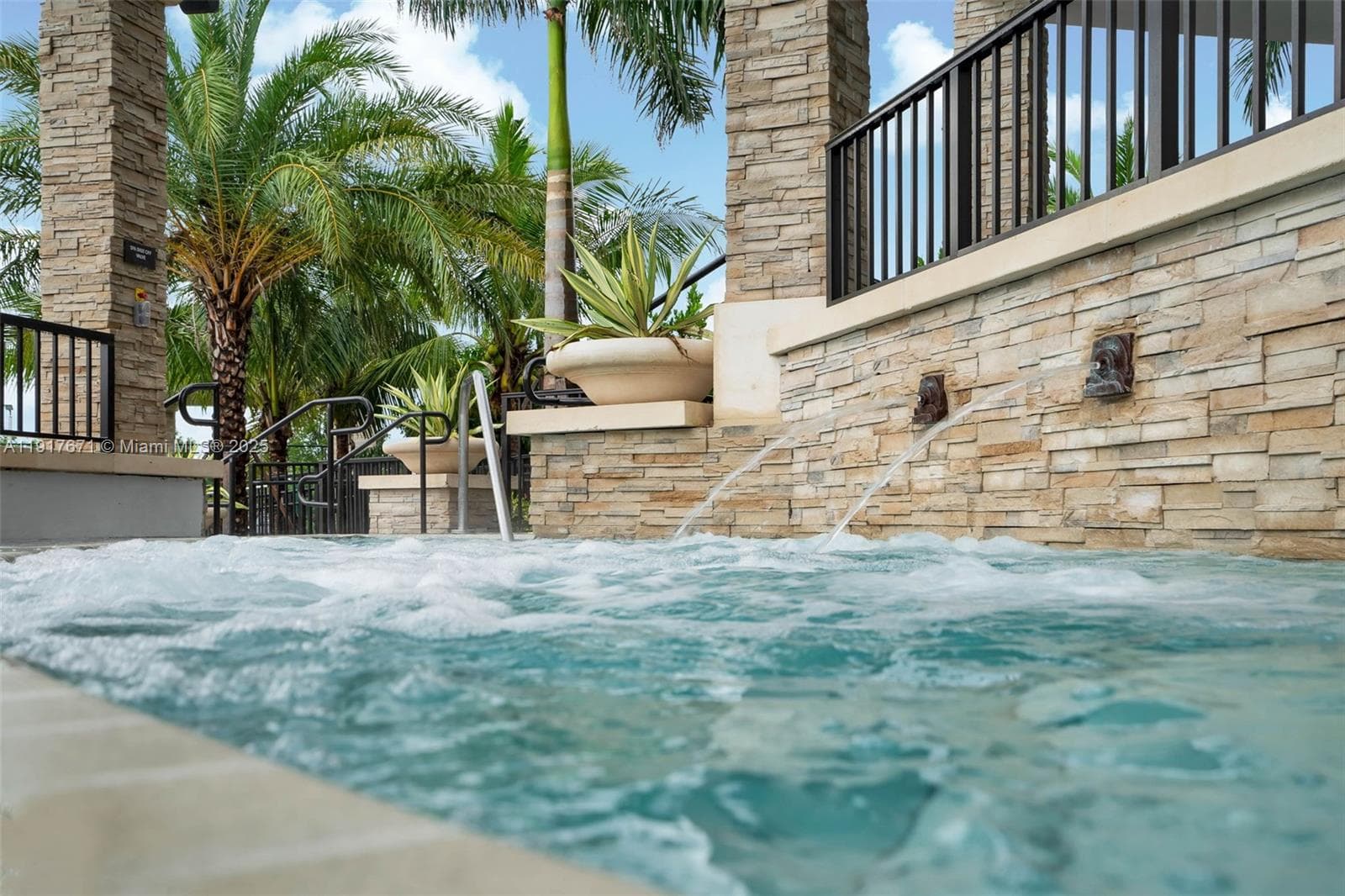 7915 NW 104th Ave # 24, Doral FL 33178 — 33
