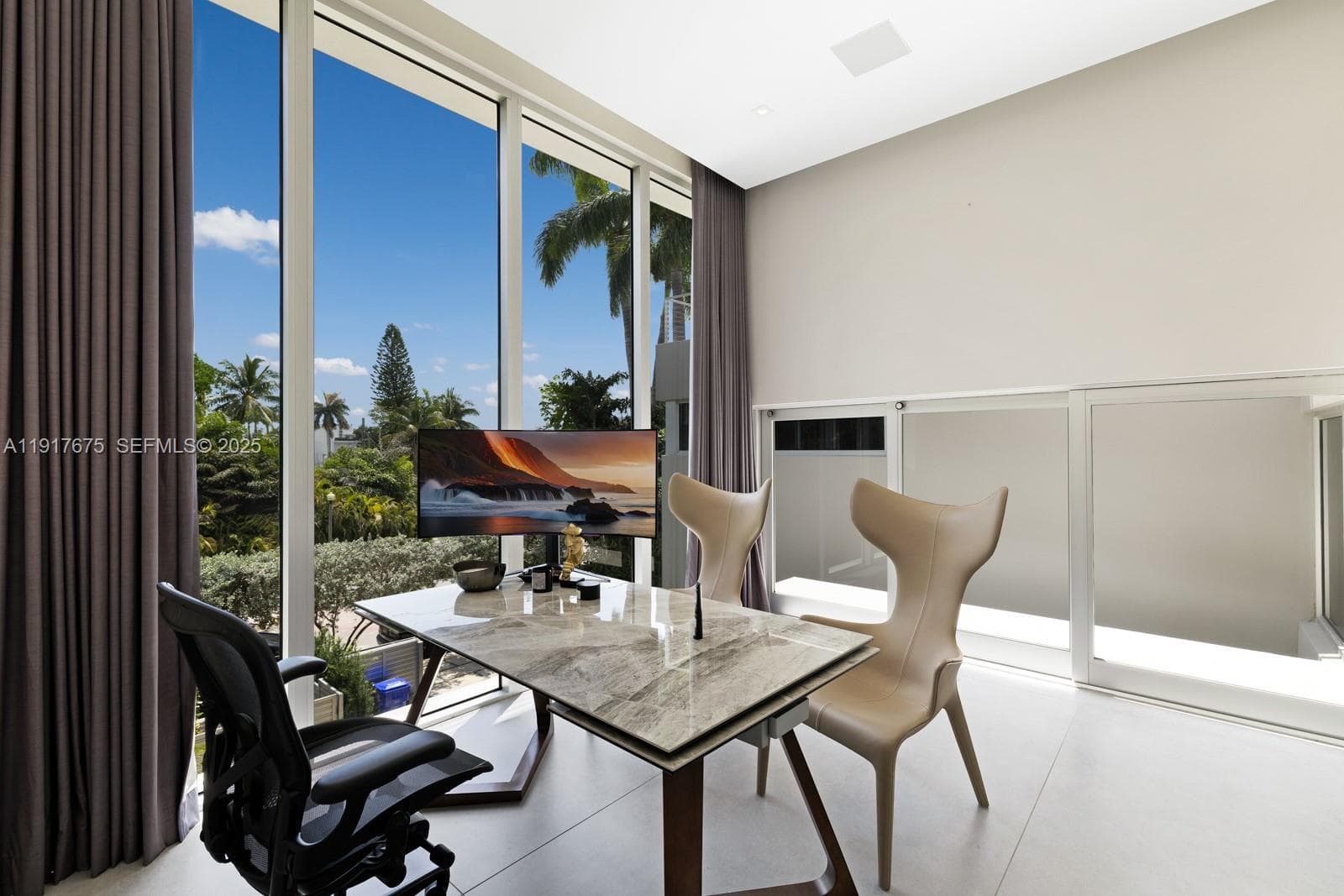 1379 N Venetian Way, Miami FL 33139 — 38
