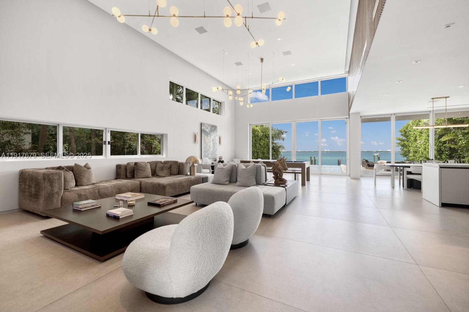 1379 N Venetian Way, Miami FL 33139 — 12