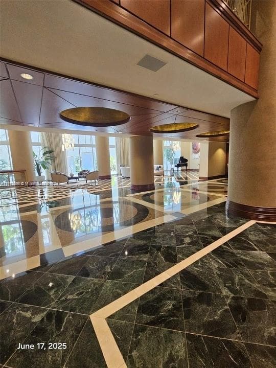 21050 Point Pl # 501, Aventura FL 33180 — 24