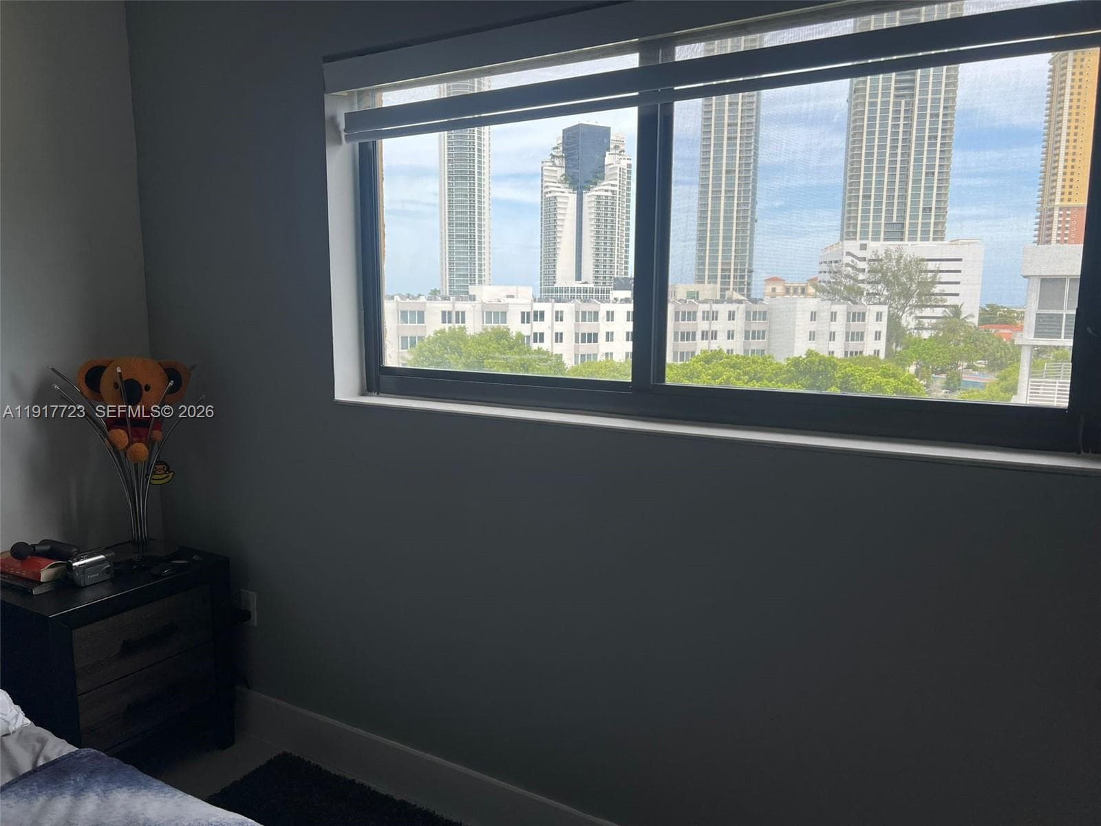 17878 N Bay Rd # 507, Sunny Isles Beach FL 33160 — 35