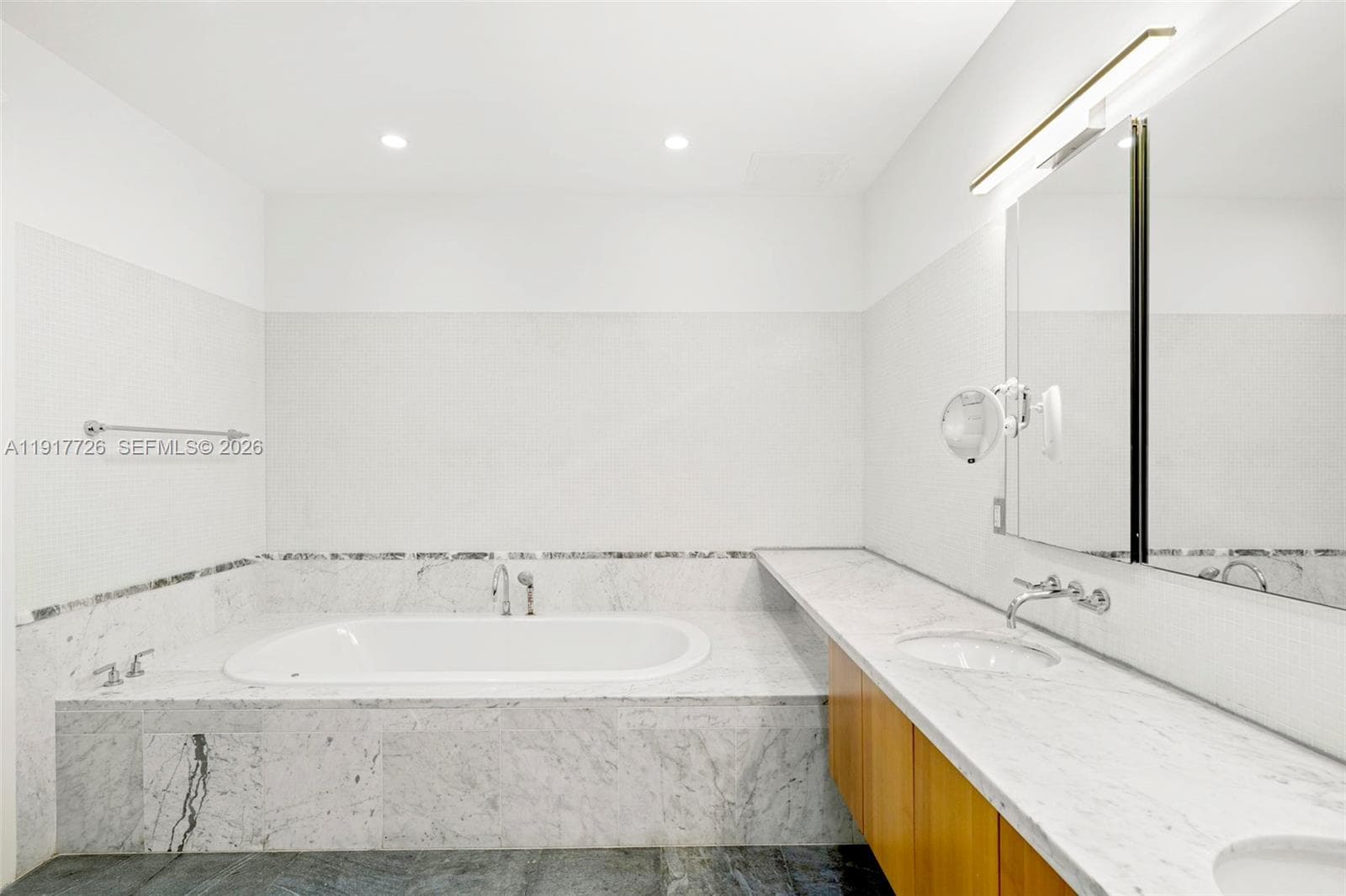 201 Aqua Ave # 801, Miami Beach FL 33141 — 26