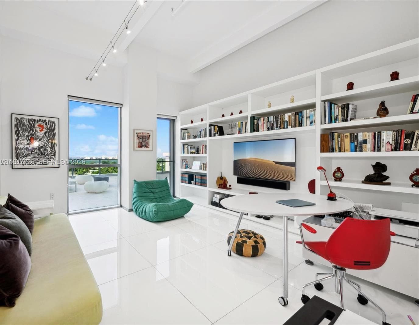 201 Aqua Ave # 801, Miami Beach FL 33141 — 29