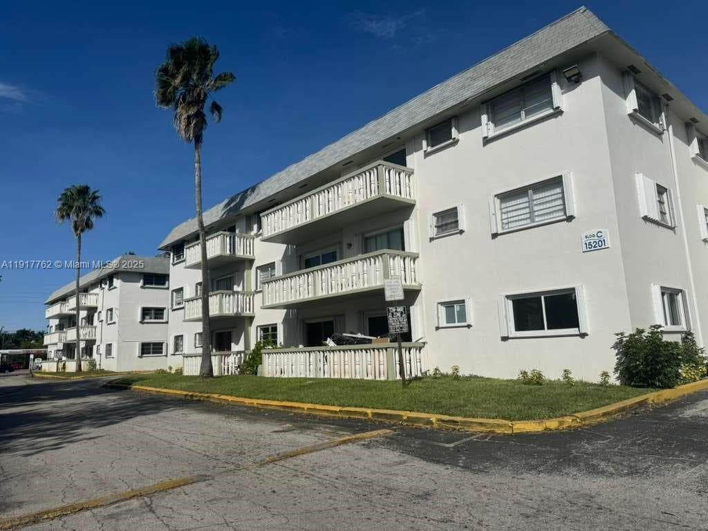 15201 NE 6th Ave # C312, Miami FL 33162 — 17
