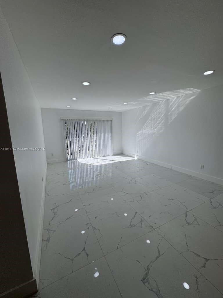 15201 NE 6th Ave # C312, Miami FL 33162 — 5
