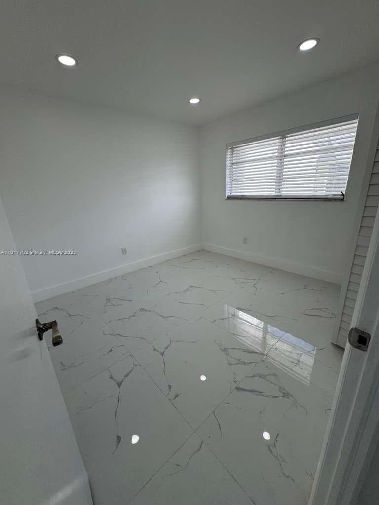 15201 NE 6th Ave # C312, Miami FL 33162 — 10