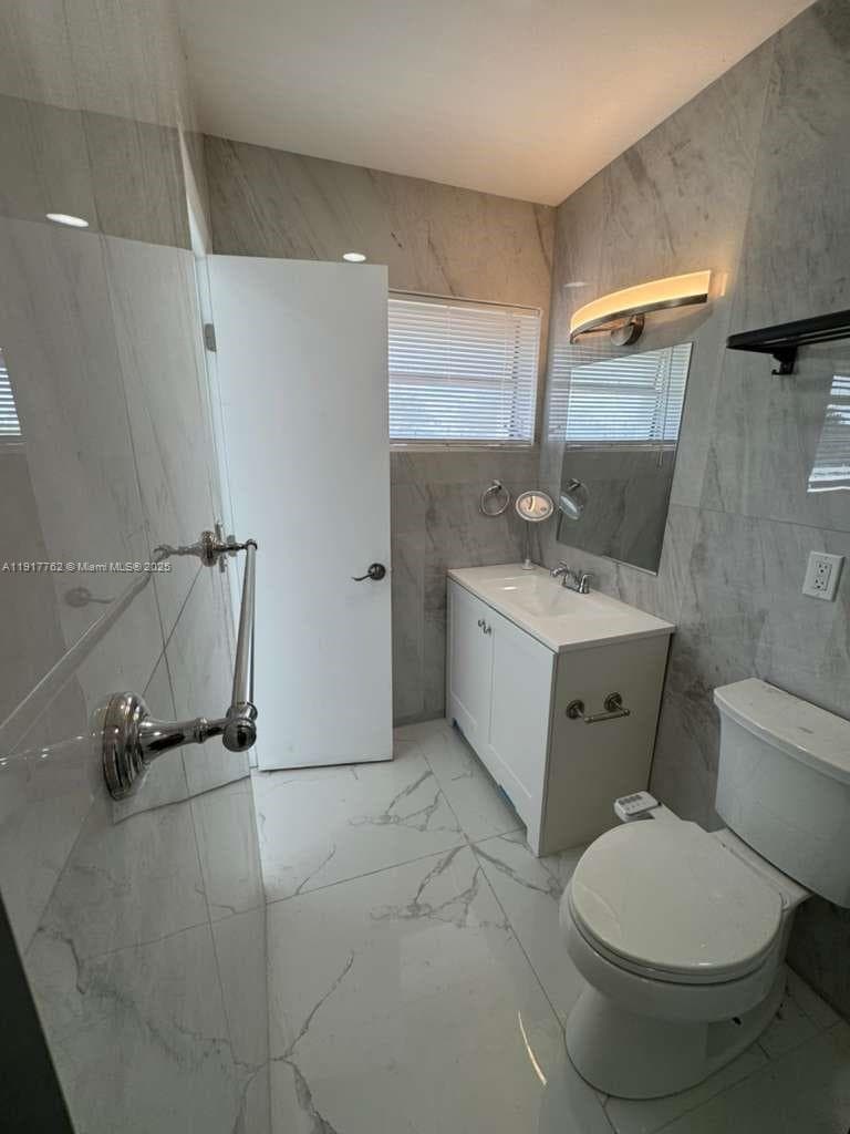 15201 NE 6th Ave # C312, Miami FL 33162 — 14