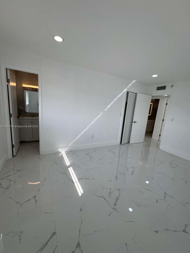 15201 NE 6th Ave # C312, Miami FL 33162 — 15