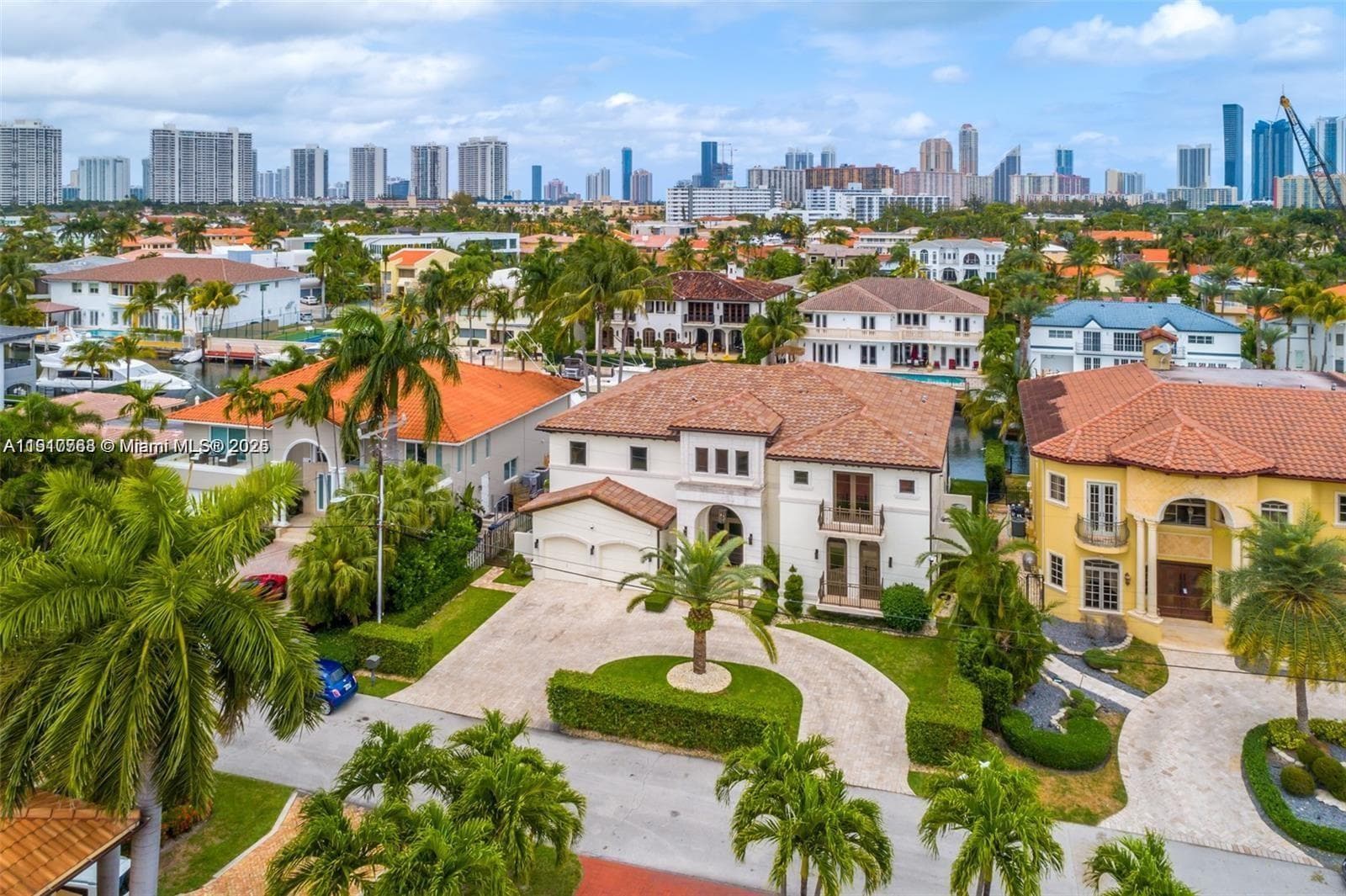 16433 NE 31st Ave, North Miami Beach FL 33160 — 2