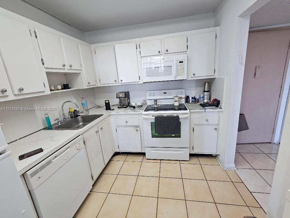 1200 NE Miami Gardens Dr # 605W, Miami FL 33179 — 23