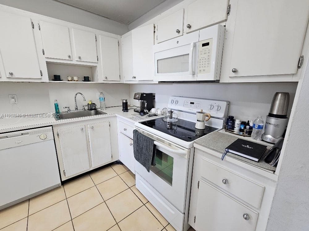 1200 NE Miami Gardens Dr # 605W, Miami FL 33179 — 2