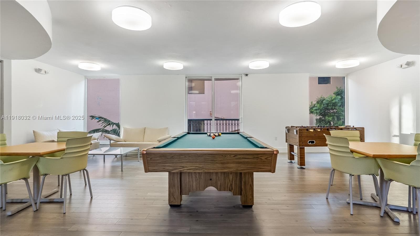 8888 Collins Ave # 103, Surfside FL 33154 — 19