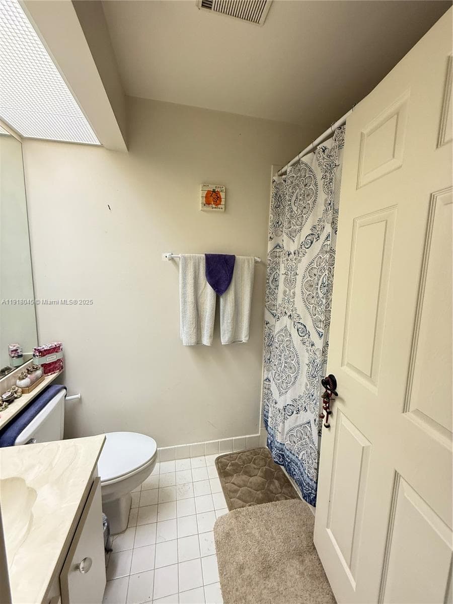 737 SE 22nd Dr, Homestead FL 33033 — 10