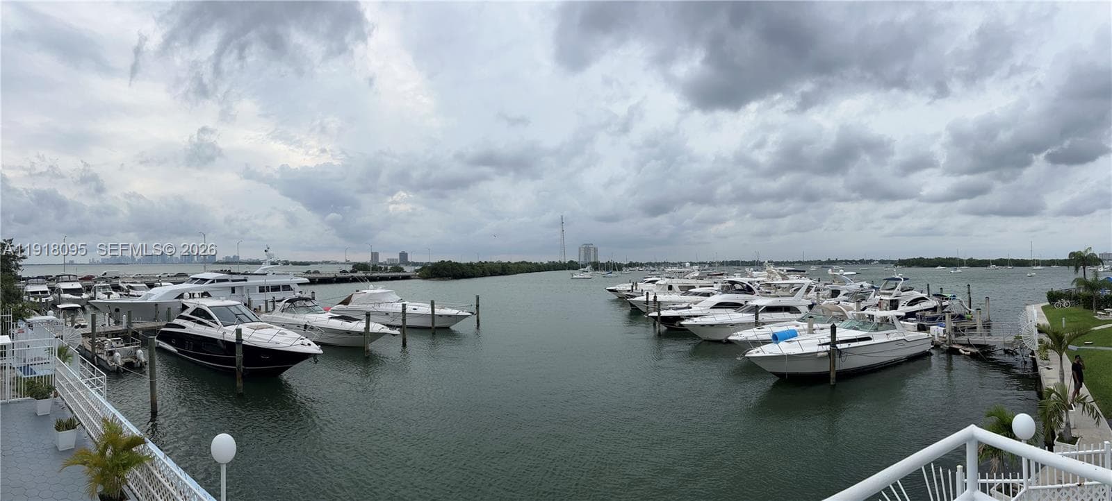 7904 West Dr # 111, North Bay Village FL 33141 — 1