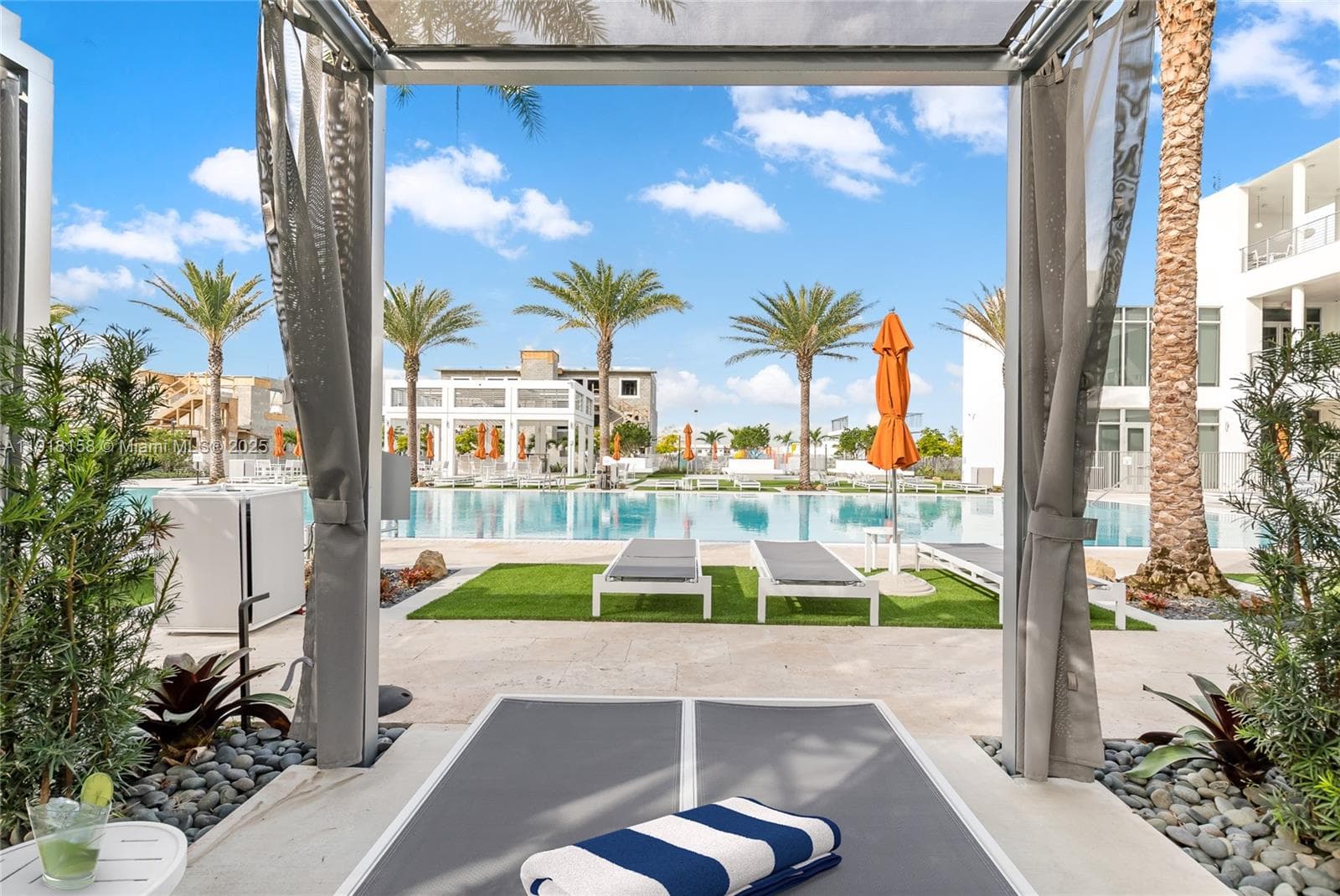 10290 NW 64th Ter # 103, Doral FL 33178 — 27