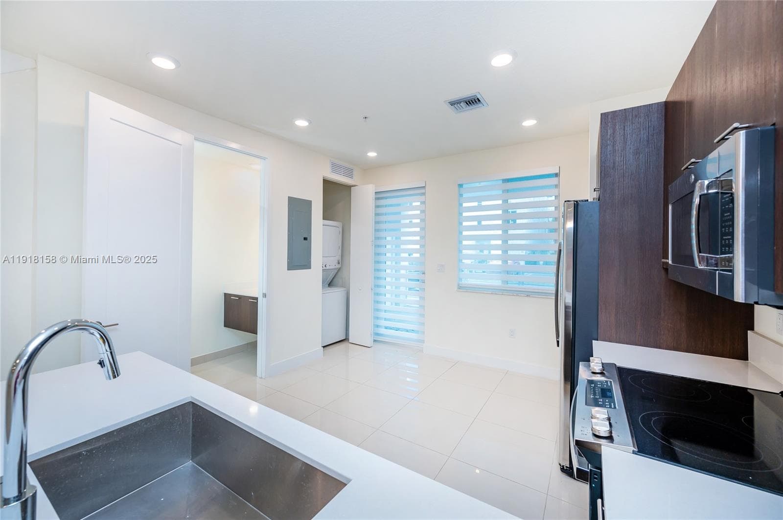 10290 NW 64th Ter # 103, Doral FL 33178 — 7