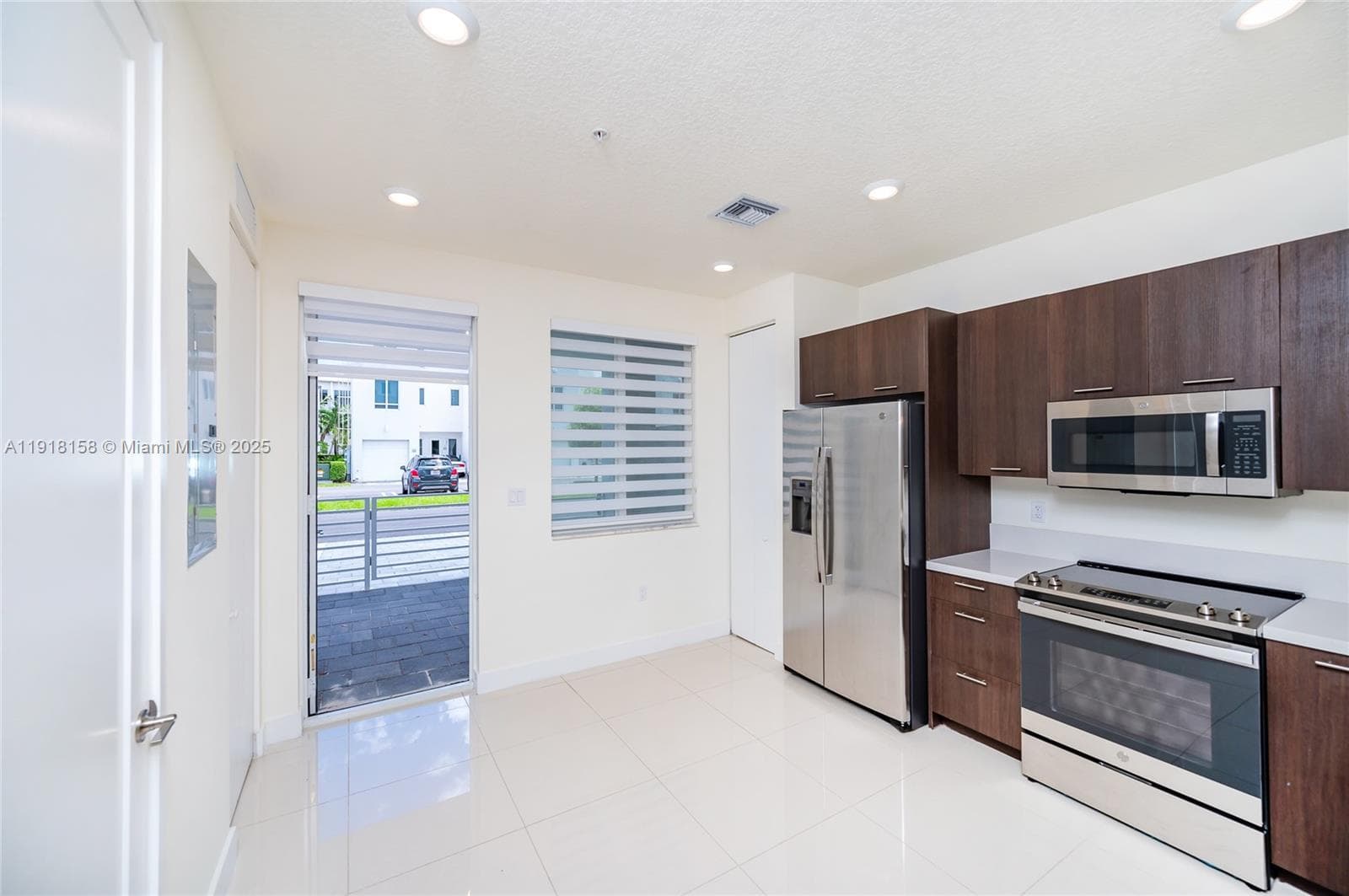 10290 NW 64th Ter # 103, Doral FL 33178 — 9