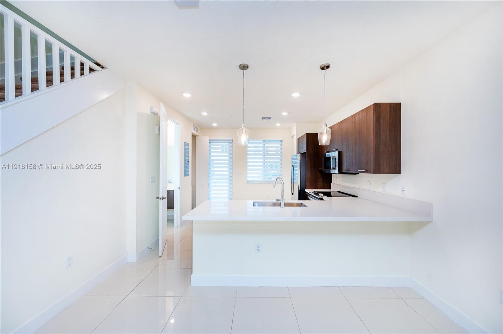 10290 NW 64th Ter # 103, Doral FL 33178 — 10