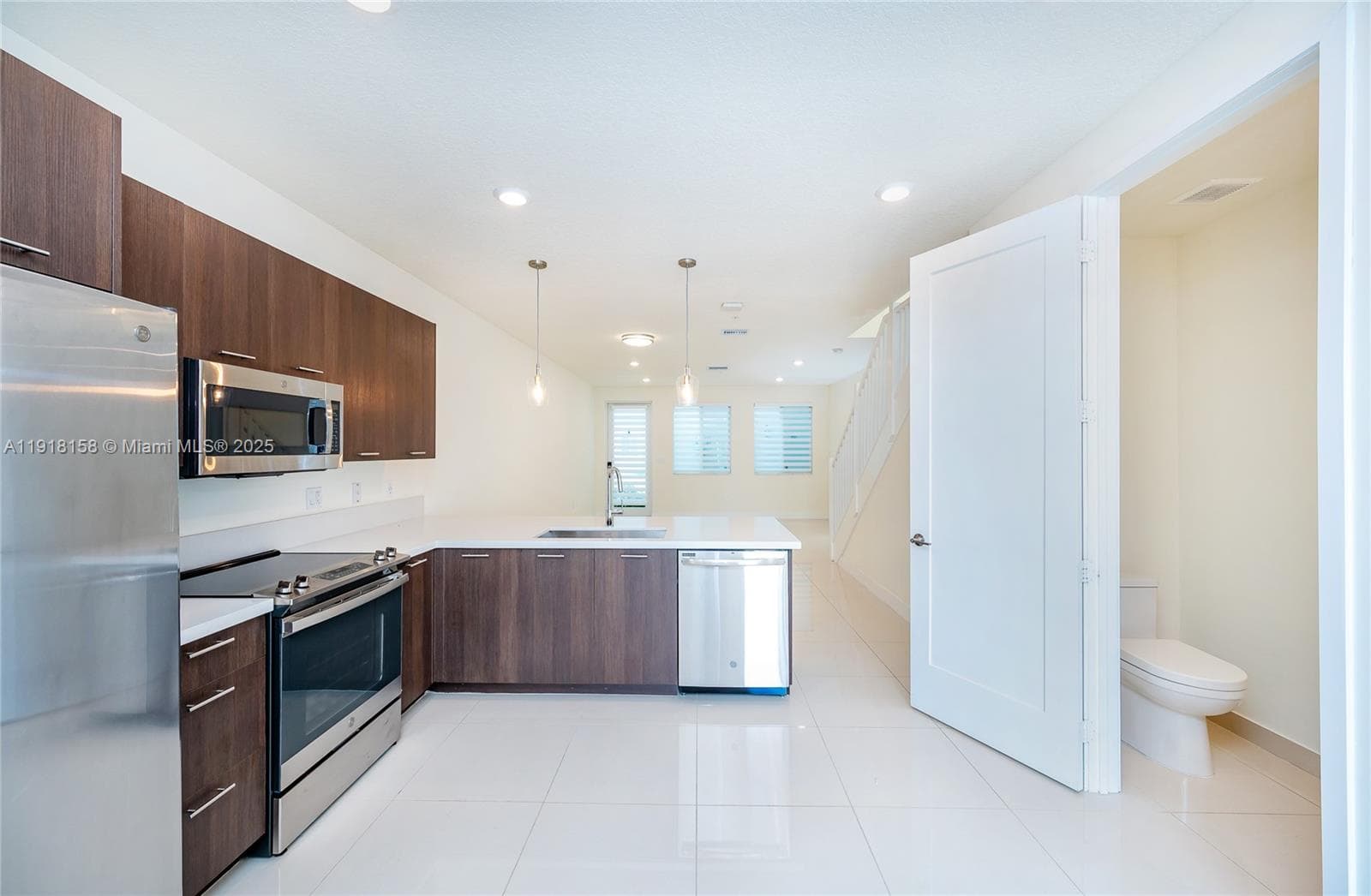 10290 NW 64th Ter # 103, Doral FL 33178 — 8