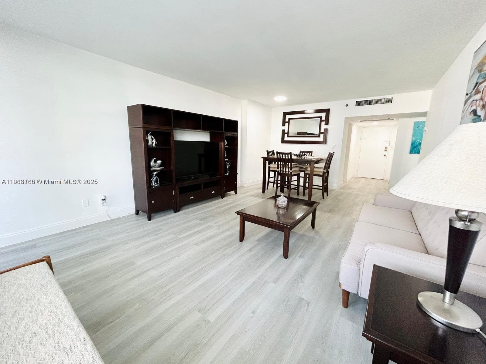 100 Lincoln Rd # 535, Miami Beach FL 33139 — 2