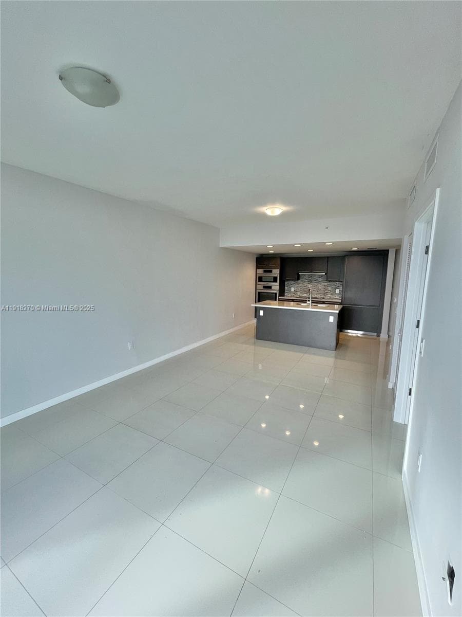 7875 NW 107th Ave # 514, Doral FL 33178 — 7