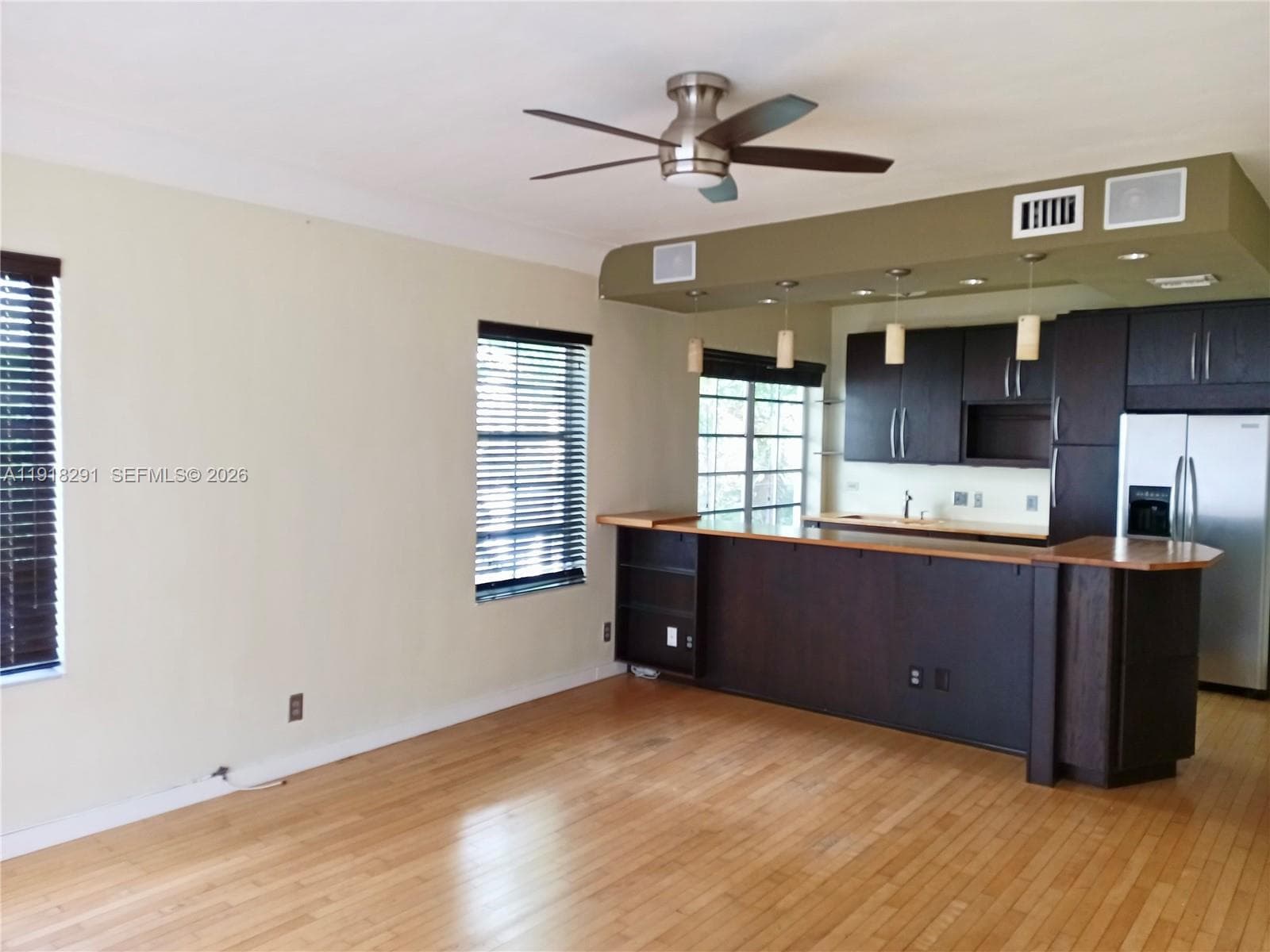 935 9th St # 4A, Miami Beach FL 33139 — 1