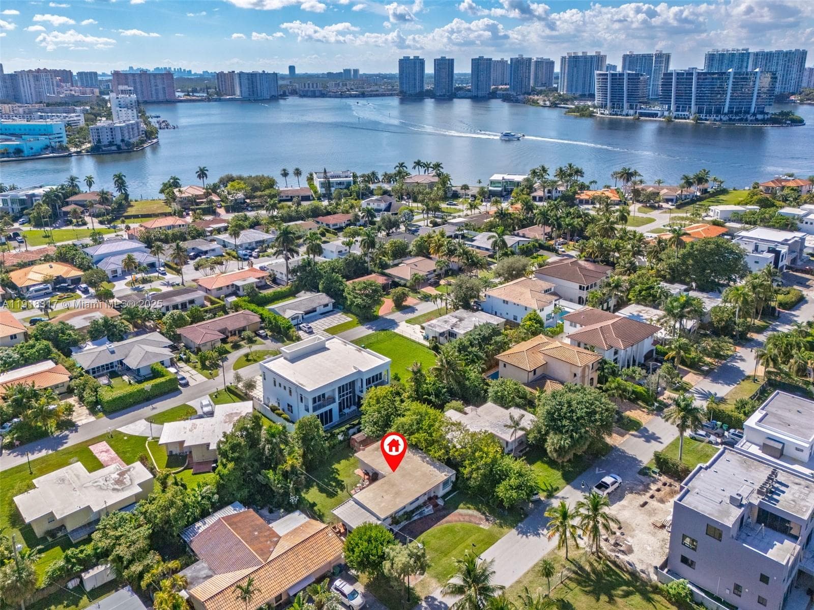 242 189th St, Sunny Isles Beach FL 33160 — 13
