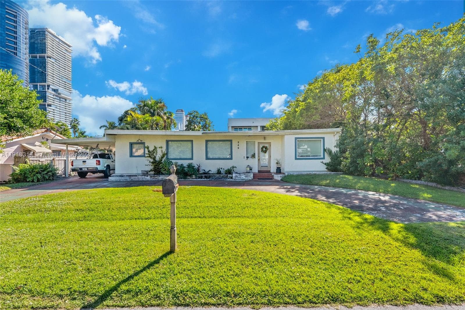 242 189th St, Sunny Isles Beach FL 33160 — 8