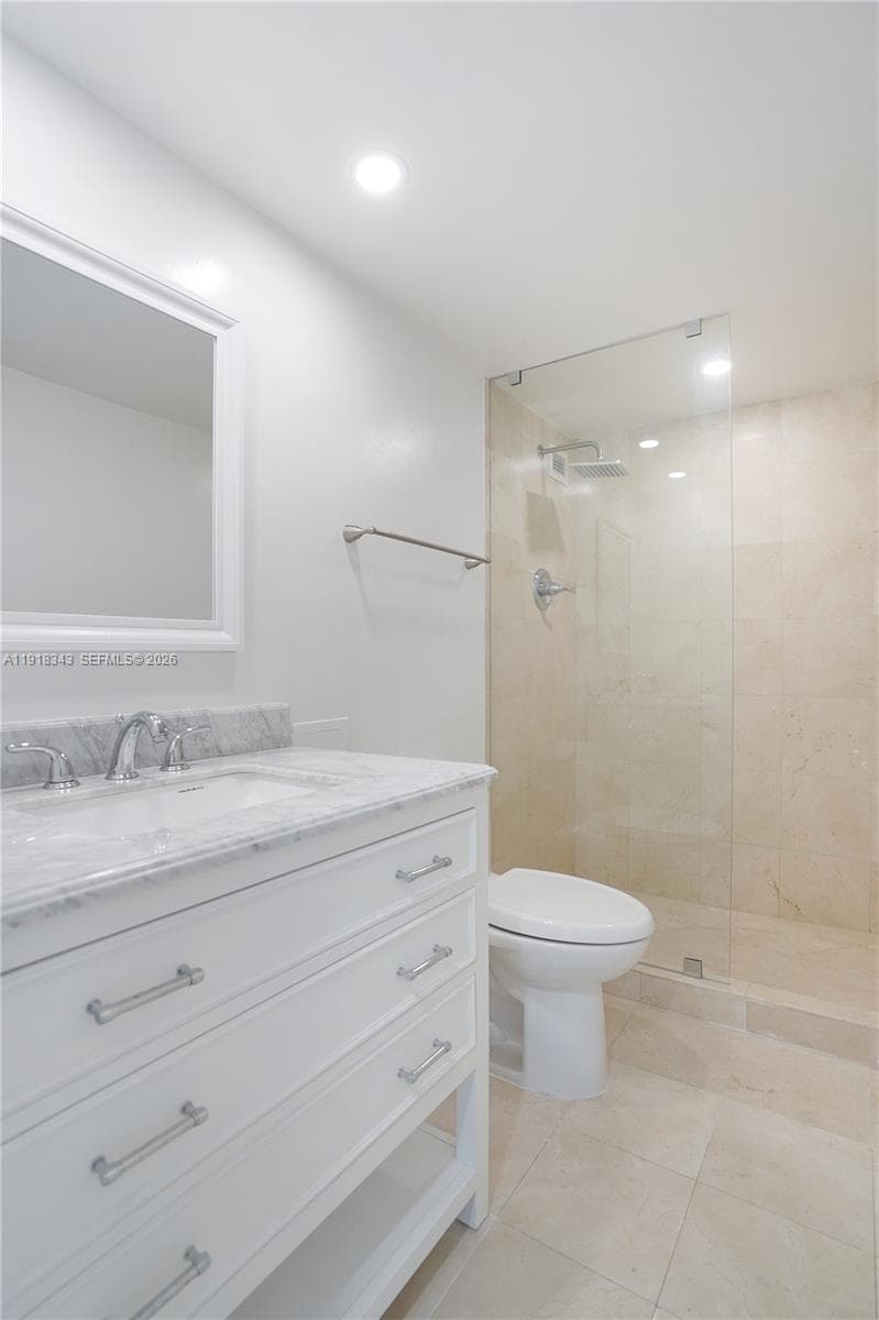 5101 Collins Ave # 14K, Miami Beach FL 33140 — 10
