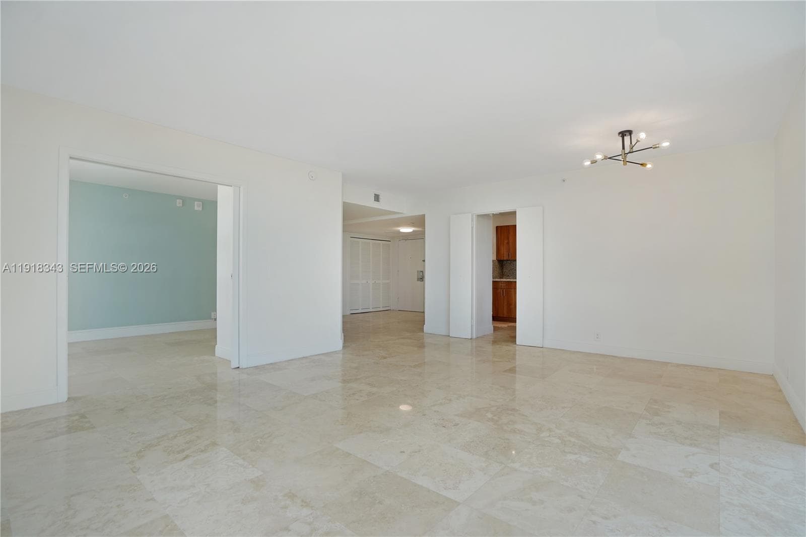 5101 Collins Ave # 14K, Miami Beach FL 33140 — 11