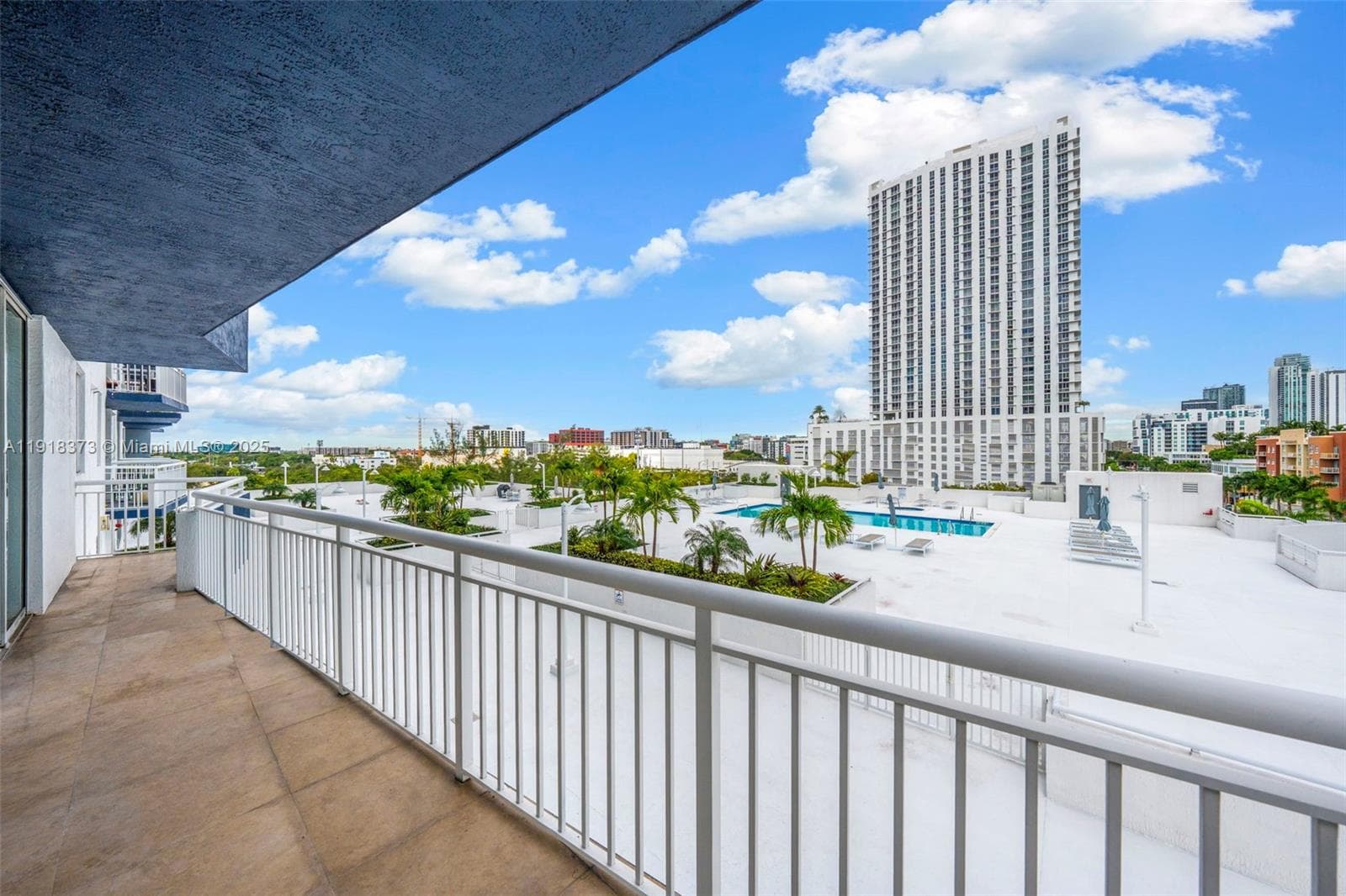 275 NE 18th St # 708, Miami FL 33132 — 7