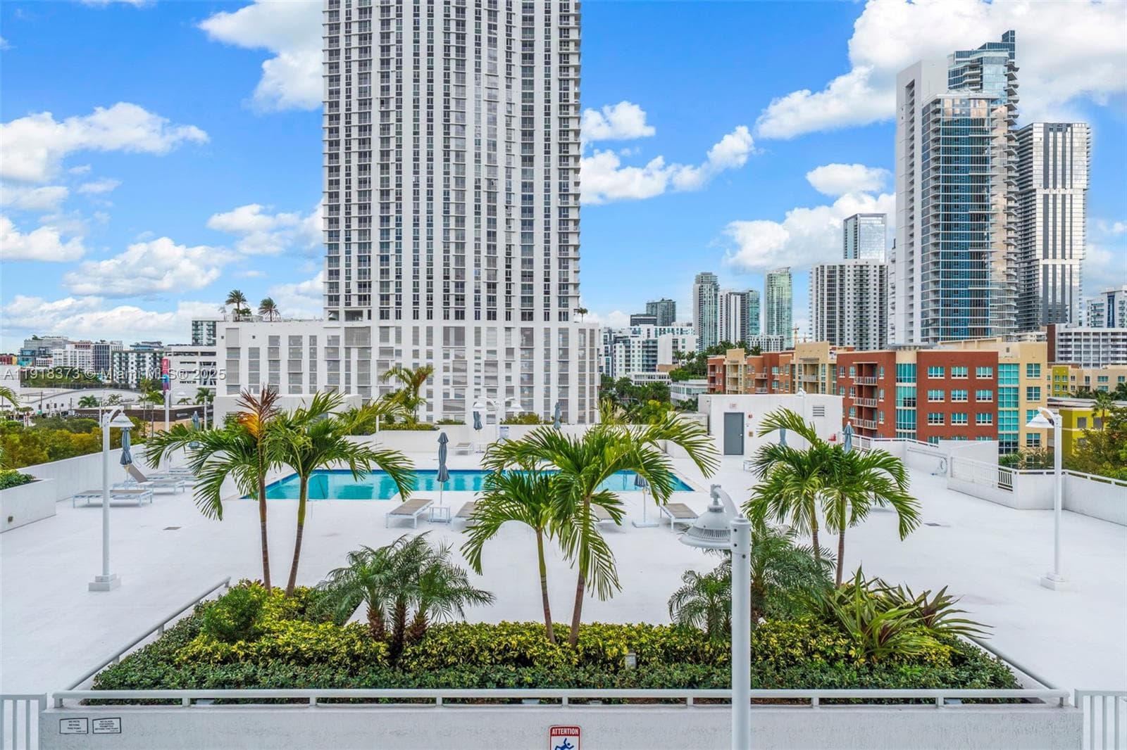 275 NE 18th St # 708, Miami FL 33132 — 3