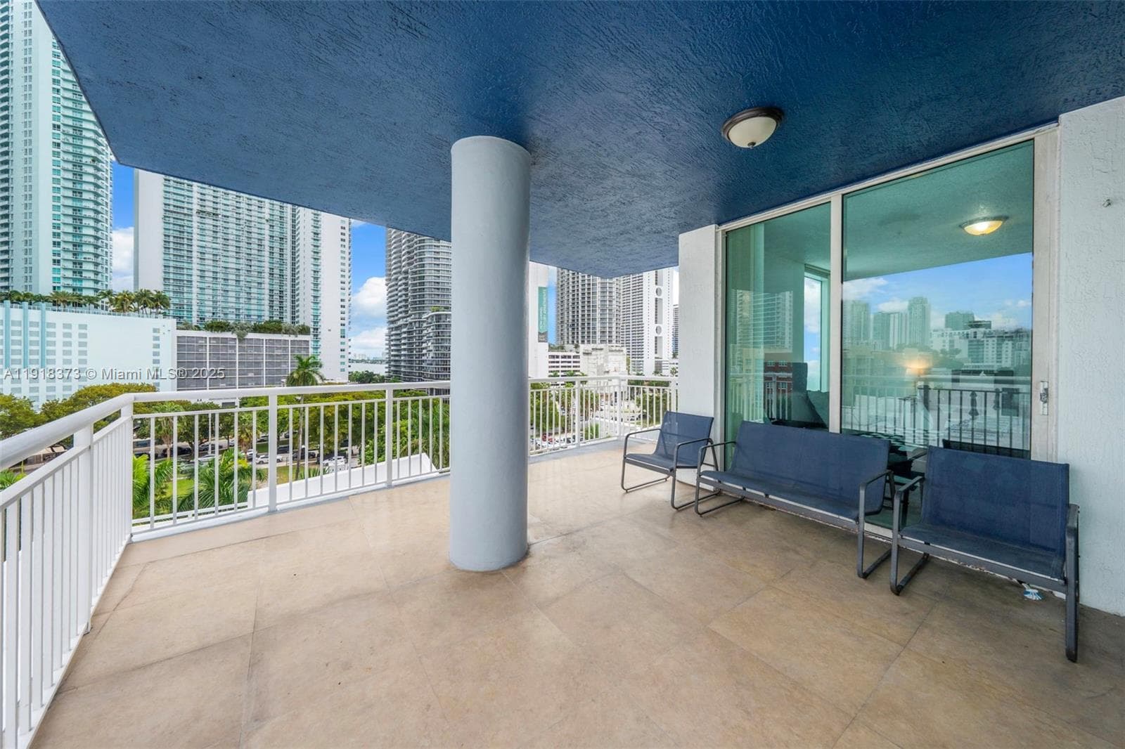 275 NE 18th St # 708, Miami FL 33132 — 4