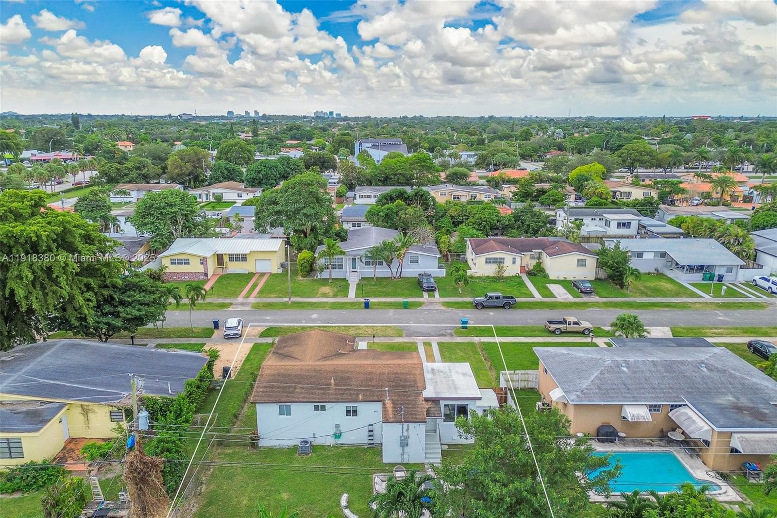 7901 SW 22nd St, Miami FL 33155 — 8