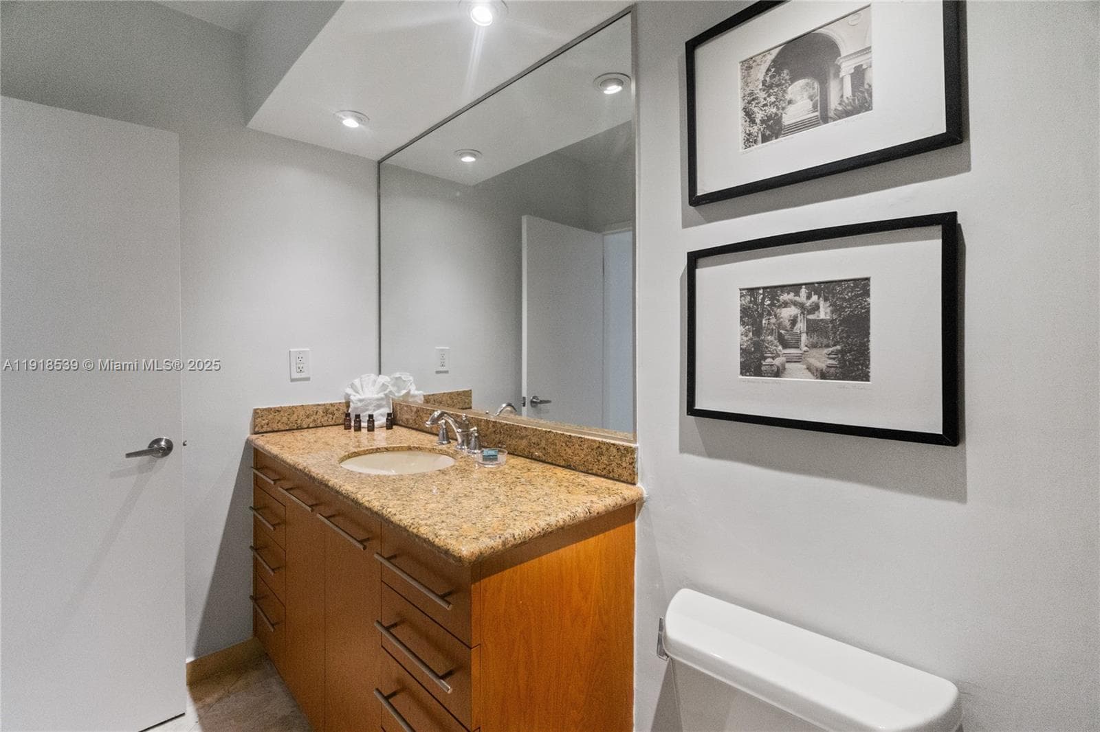 The Decoplage Condo, Miami Beach, FL — 16