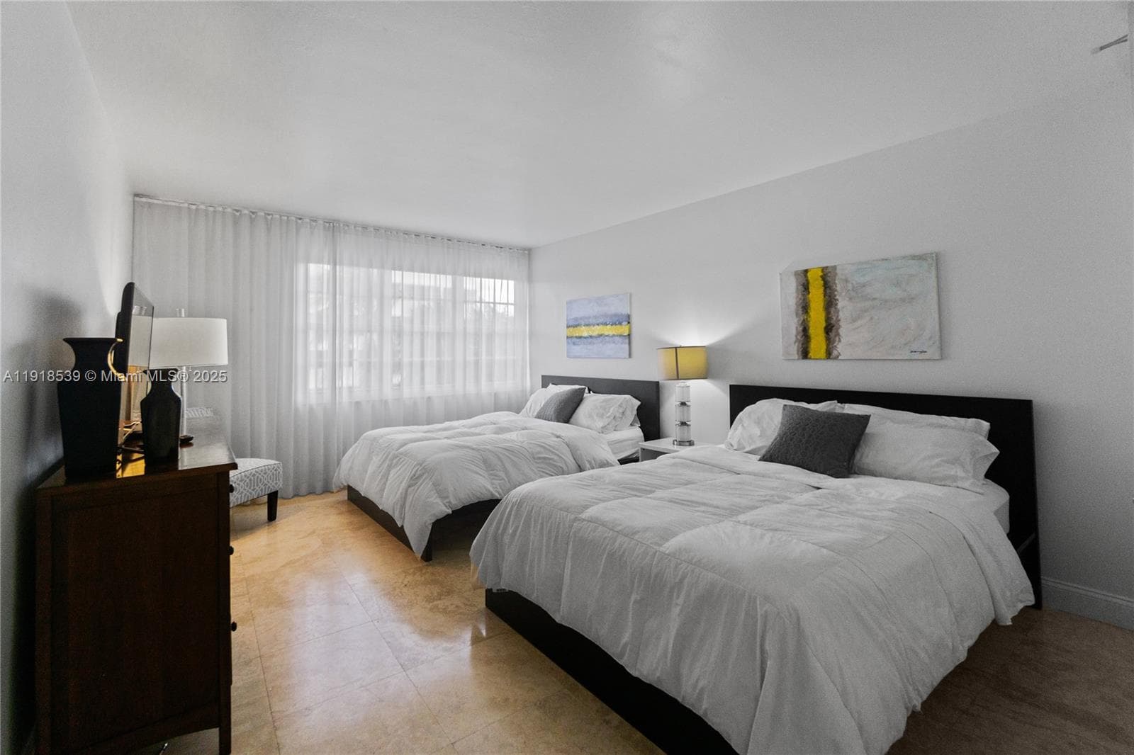 The Decoplage Condo, Miami Beach, FL — 11